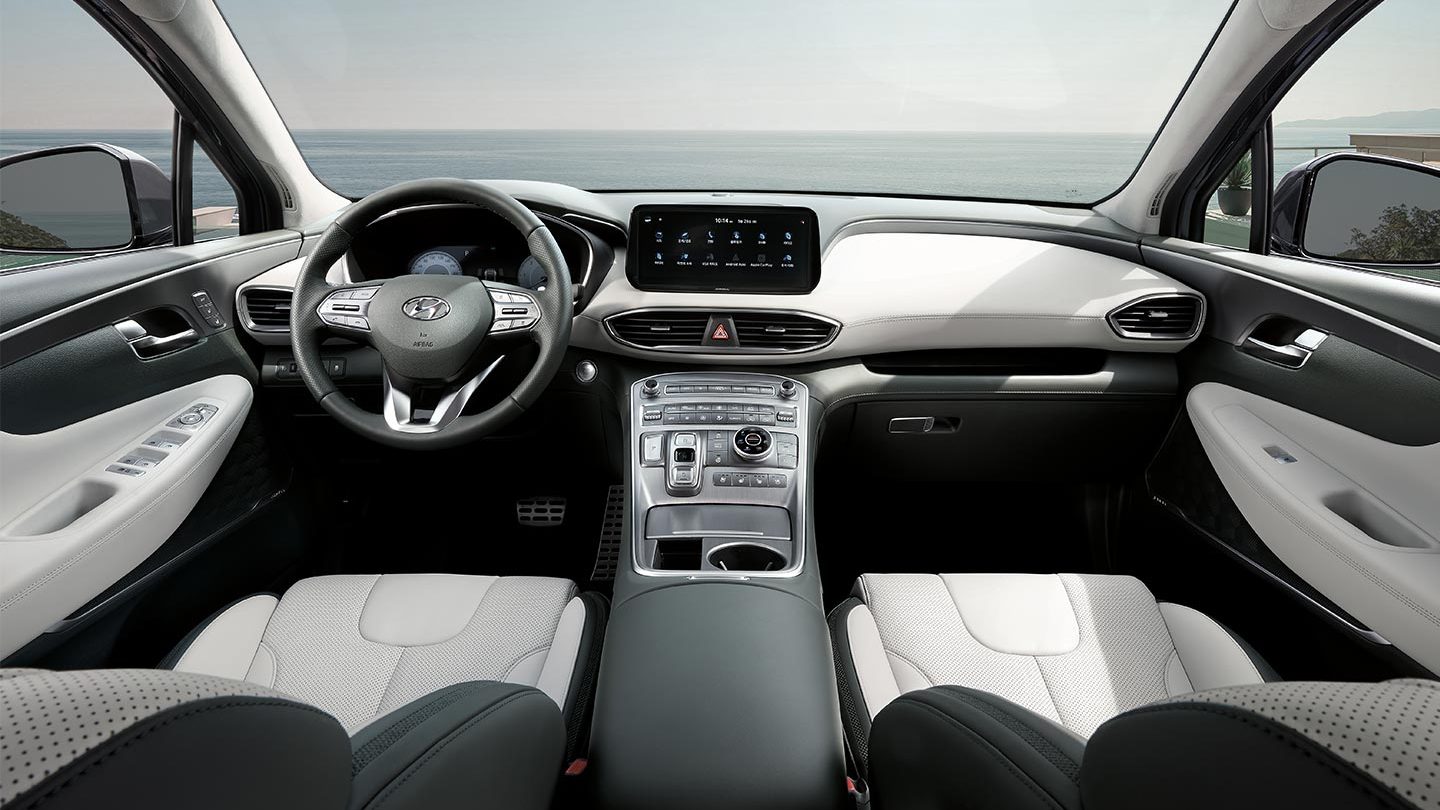 Hyundai Santa Fe Interior