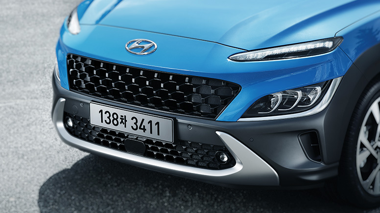 Hyundai KONA front grille