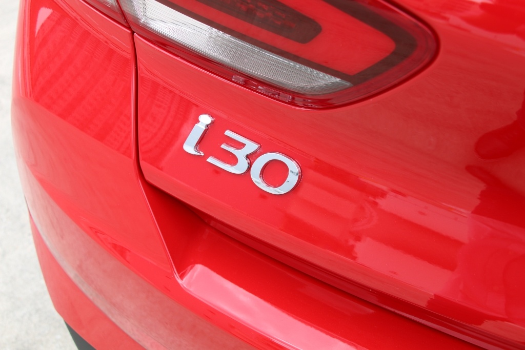 i30 Logo