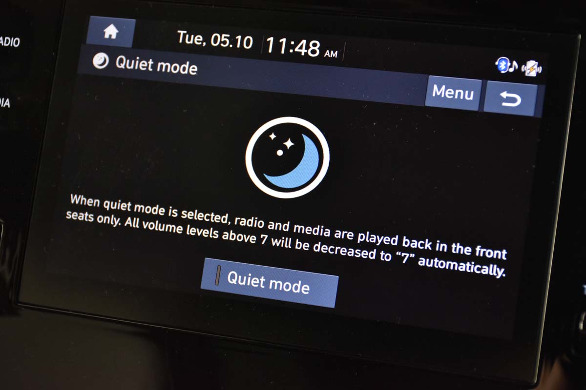 Hyundai Singapore TUCSON Hybrid infotainment display with quiet mode active