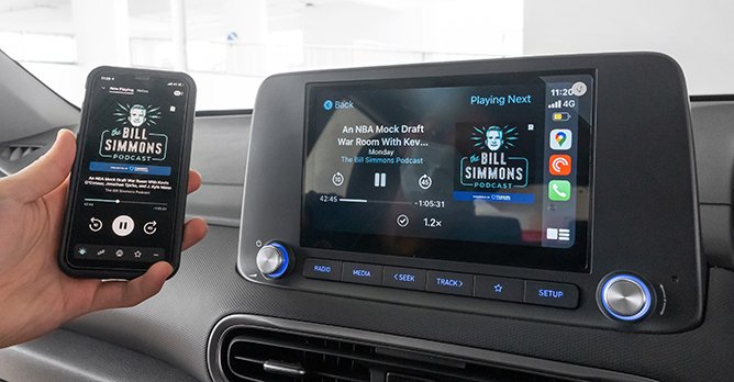 KONA Electric Sunroof Infotainment with Apple CarPlay