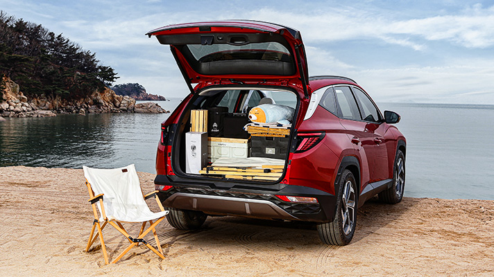 Hyundai TUCSON parked at the beach